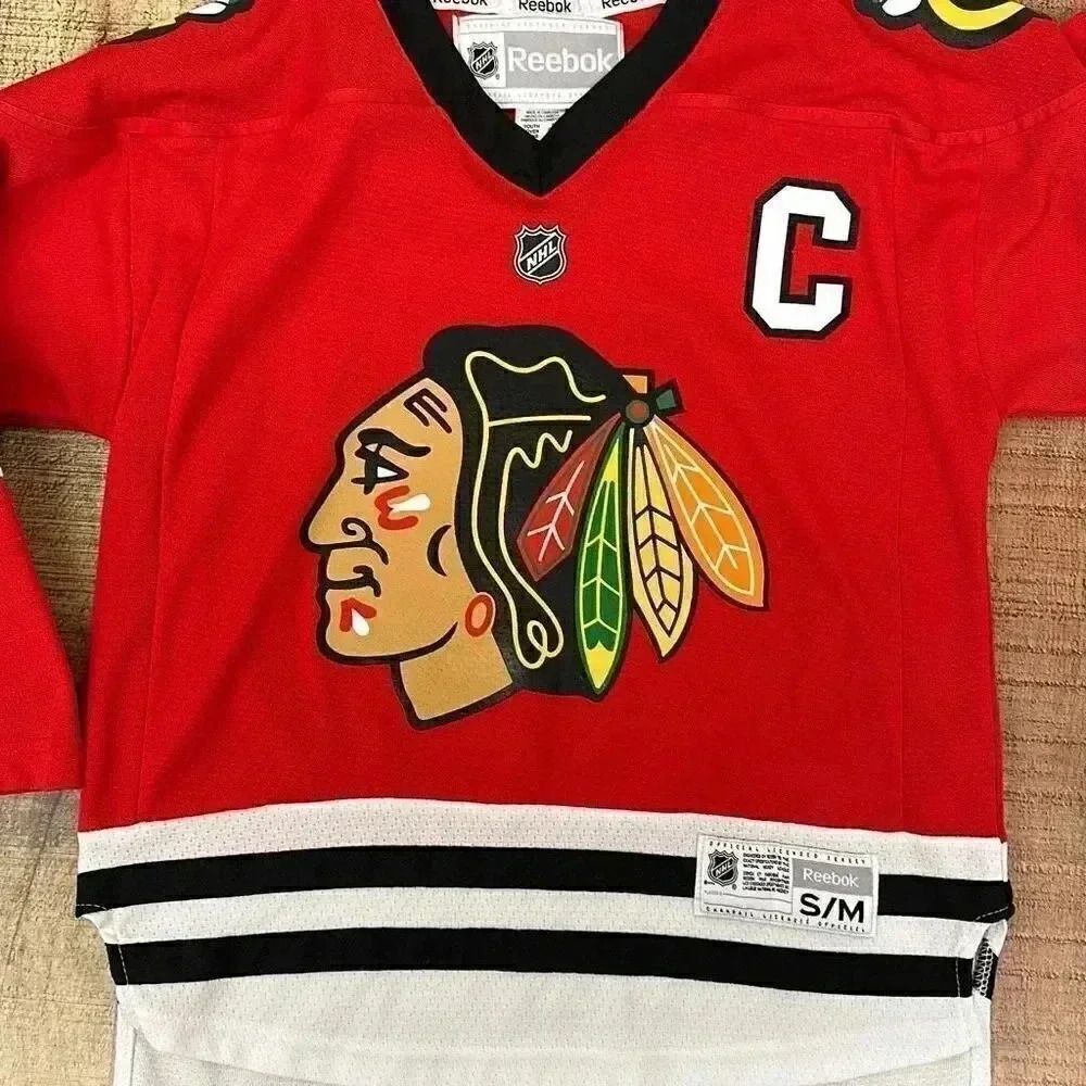 NHL Reebok Chicago Blackhawks Toews Junior Jersey - Picture 2 of 9